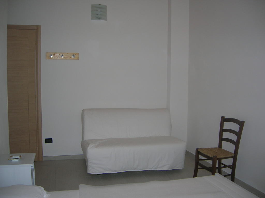Suni B&B S'Ena חדר תמונה