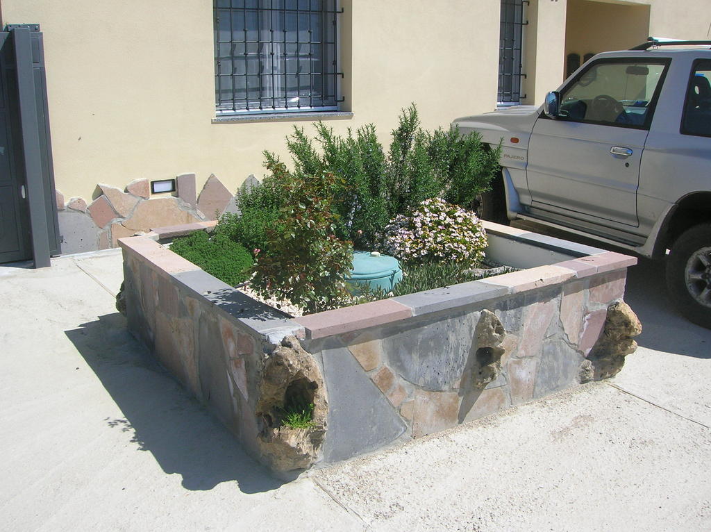 Suni B&B S'Ena מראה חיצוני תמונה