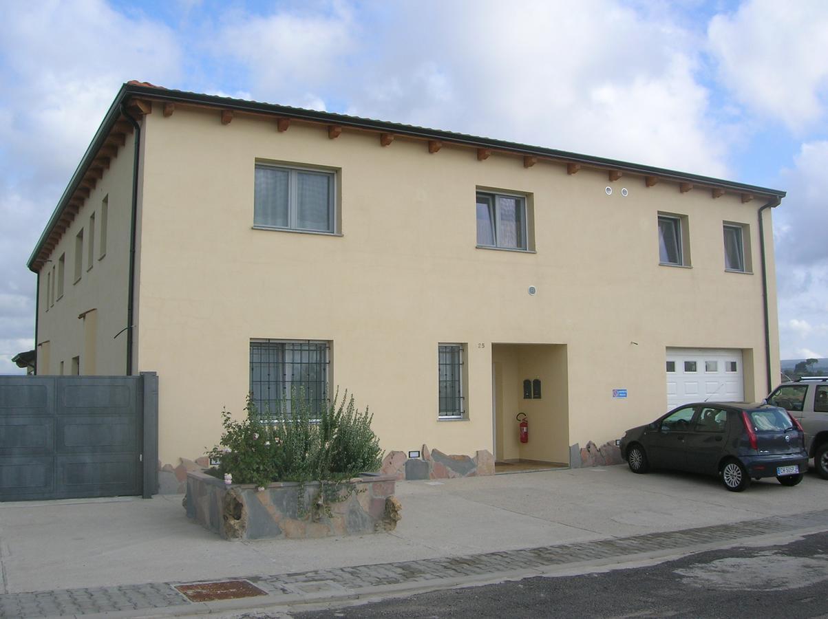 Suni B&B S'Ena מראה חיצוני תמונה